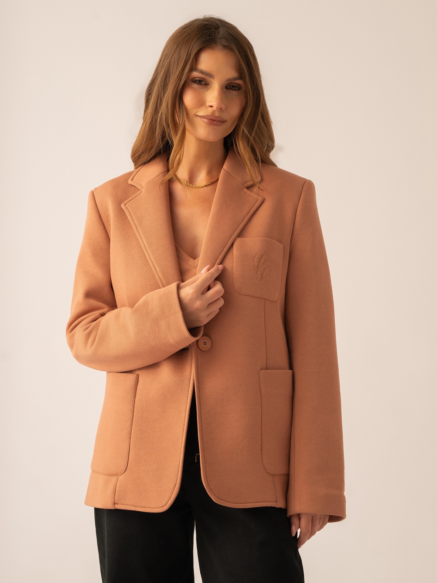 project-runway-marynarka-karmelowa