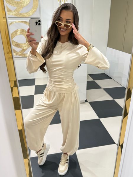 Elegancki komplet damski Livi – stylowy set streetwear